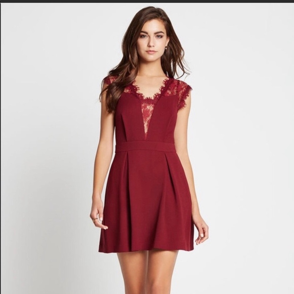 BCBG DRESS BRAND NEW NEVER WORN TICKET STILL ON!